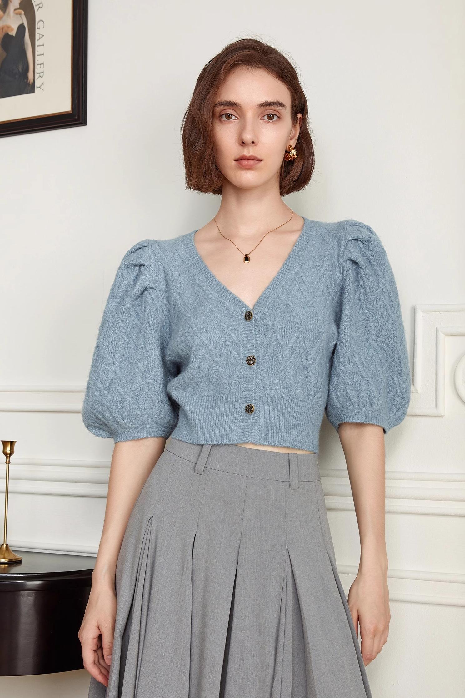 PUFF SLEEVE KNITTED TOP
