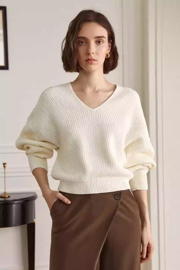 V-NECK KNITTED SWEATER