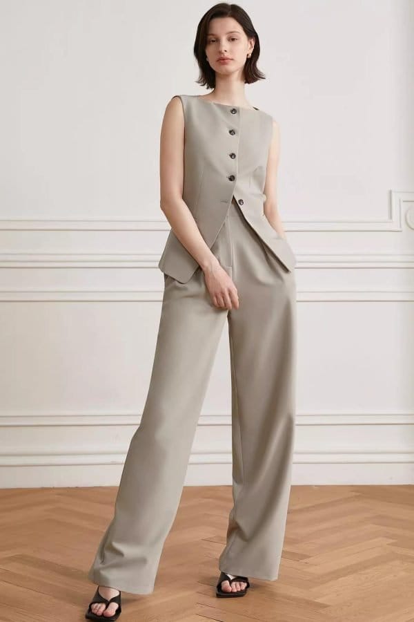 TWO-PIECE SUIT