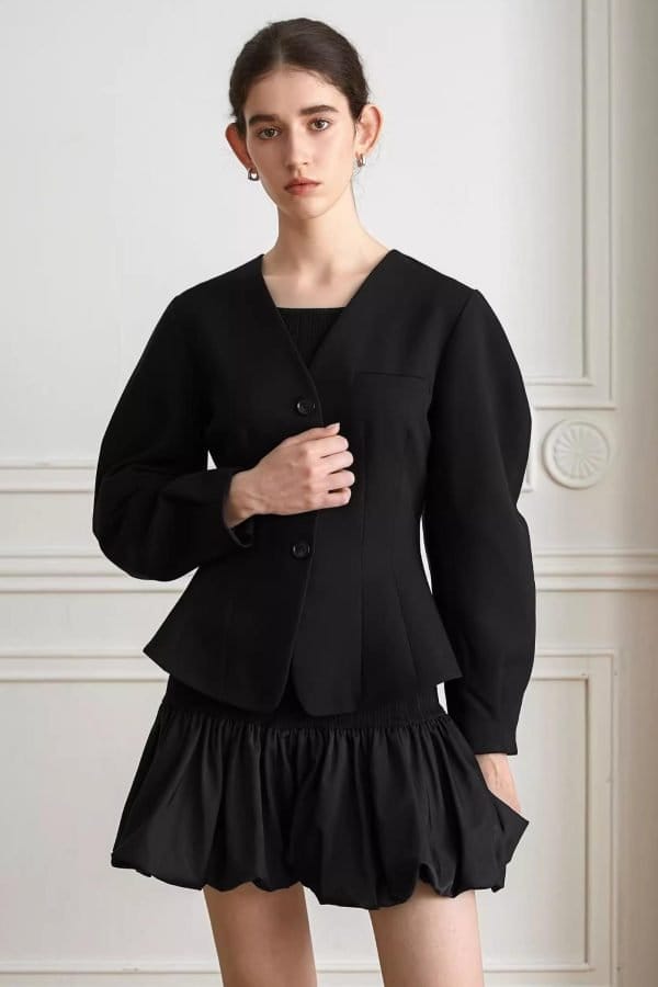 V-NECK CASUAL SHORT JACKET