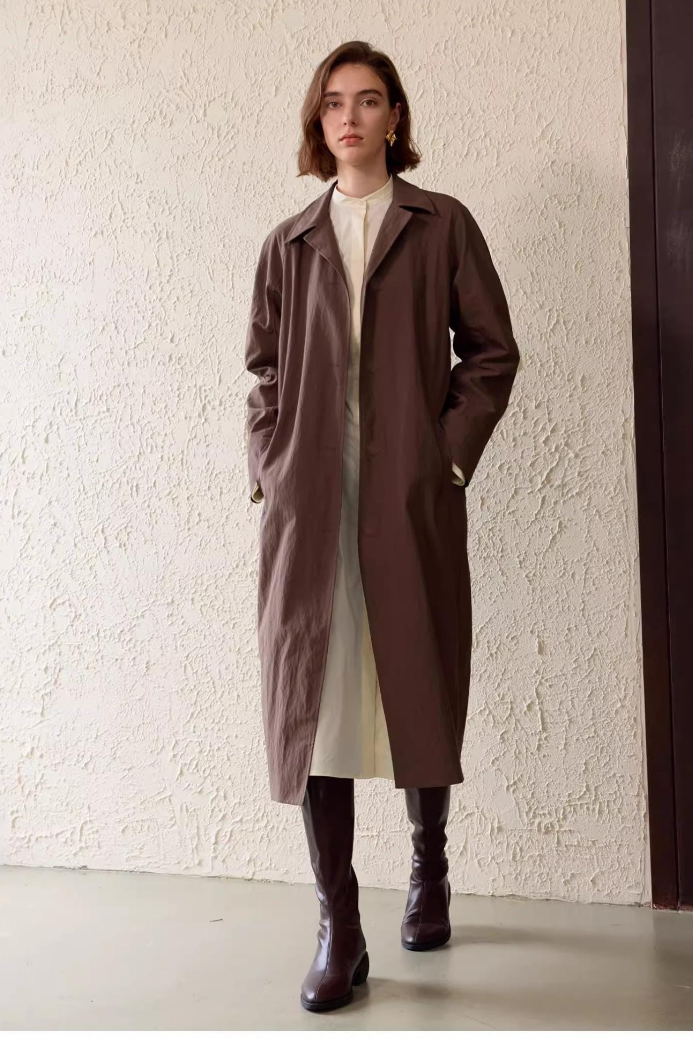 TRENCH COAT