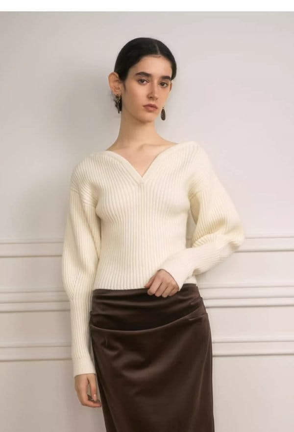 V-NECK PULLOVER SWEATER - 图片 3