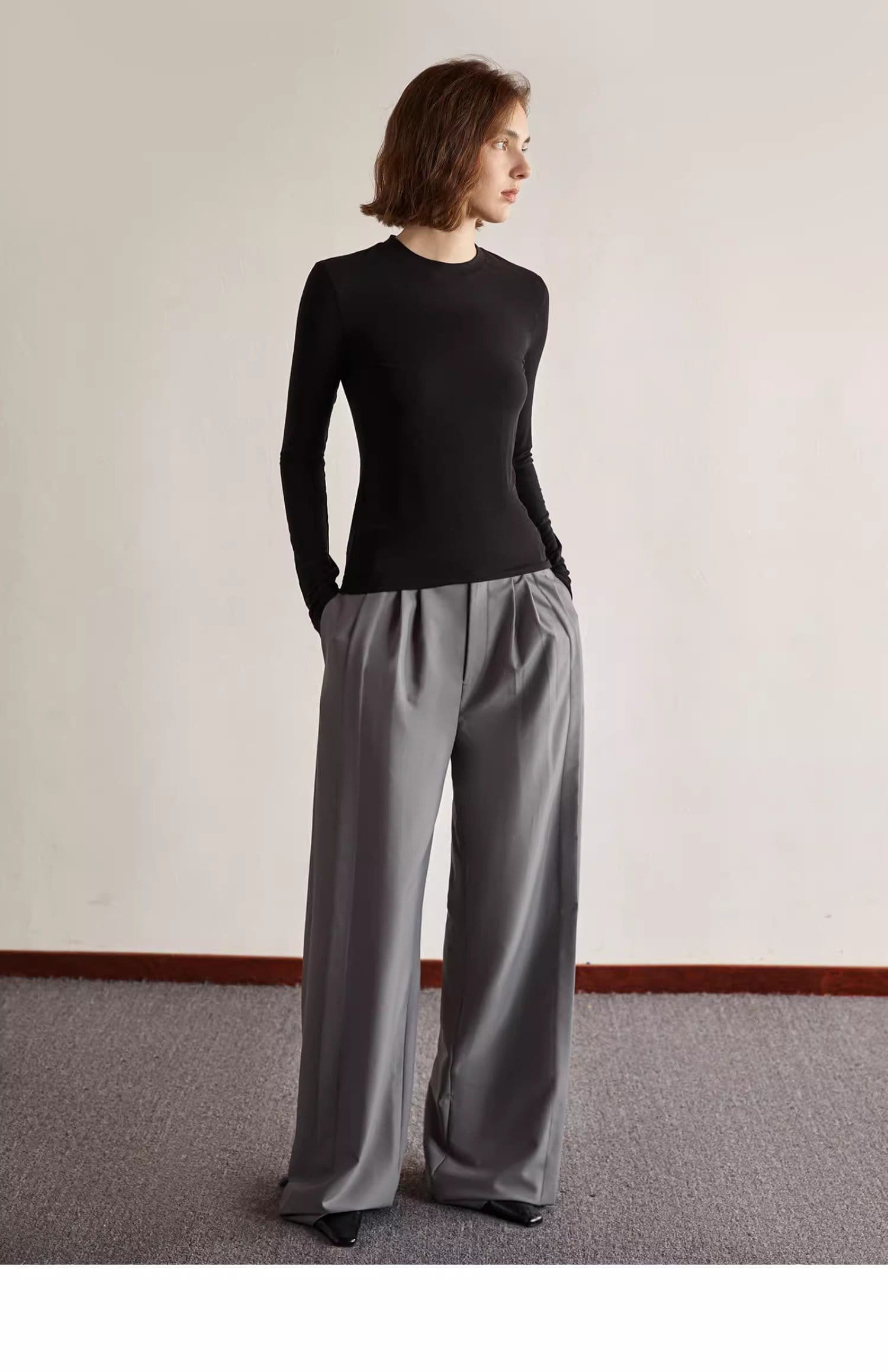 SAGGING WIDE LEG PANTS