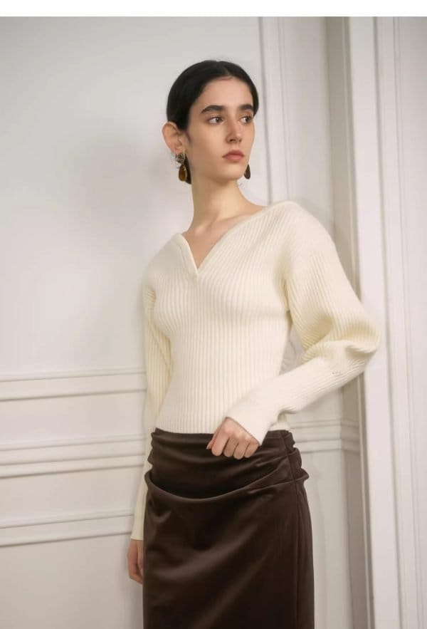 V-NECK PULLOVER SWEATER - 图片 6