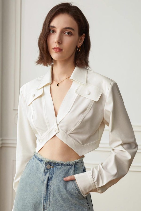 LONG SLEEVED SHORT SHIRT