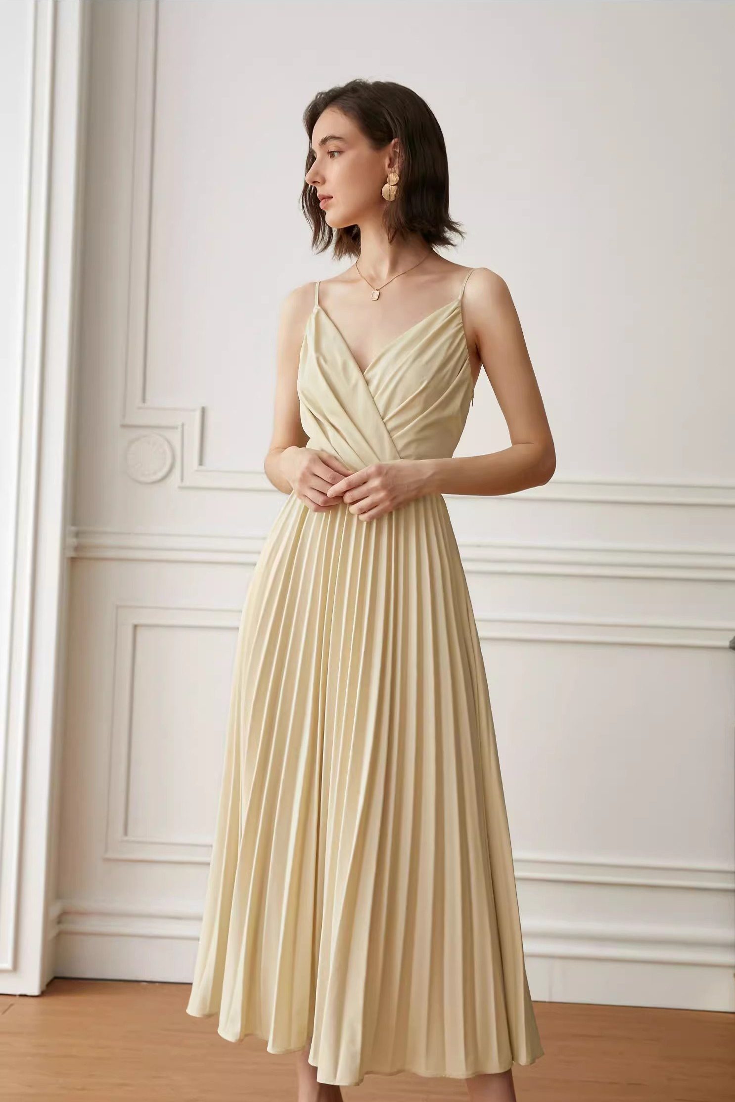 VACATION PLEATED LONG SKIRT