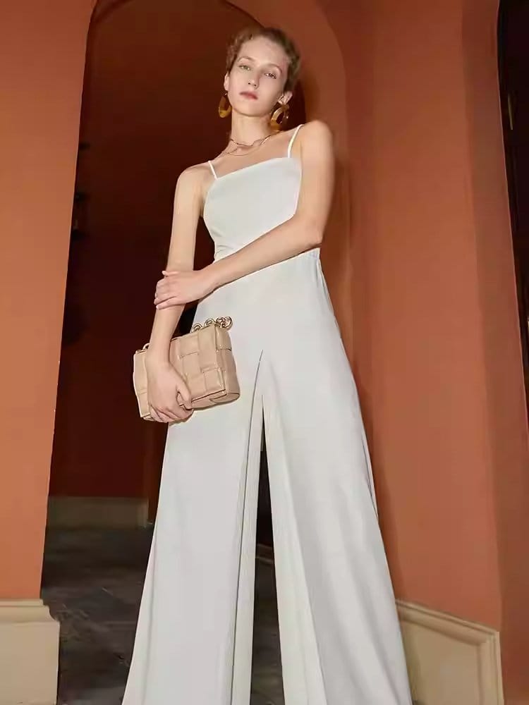 WIDE-LEG SUSPENDER JUMPSUIT