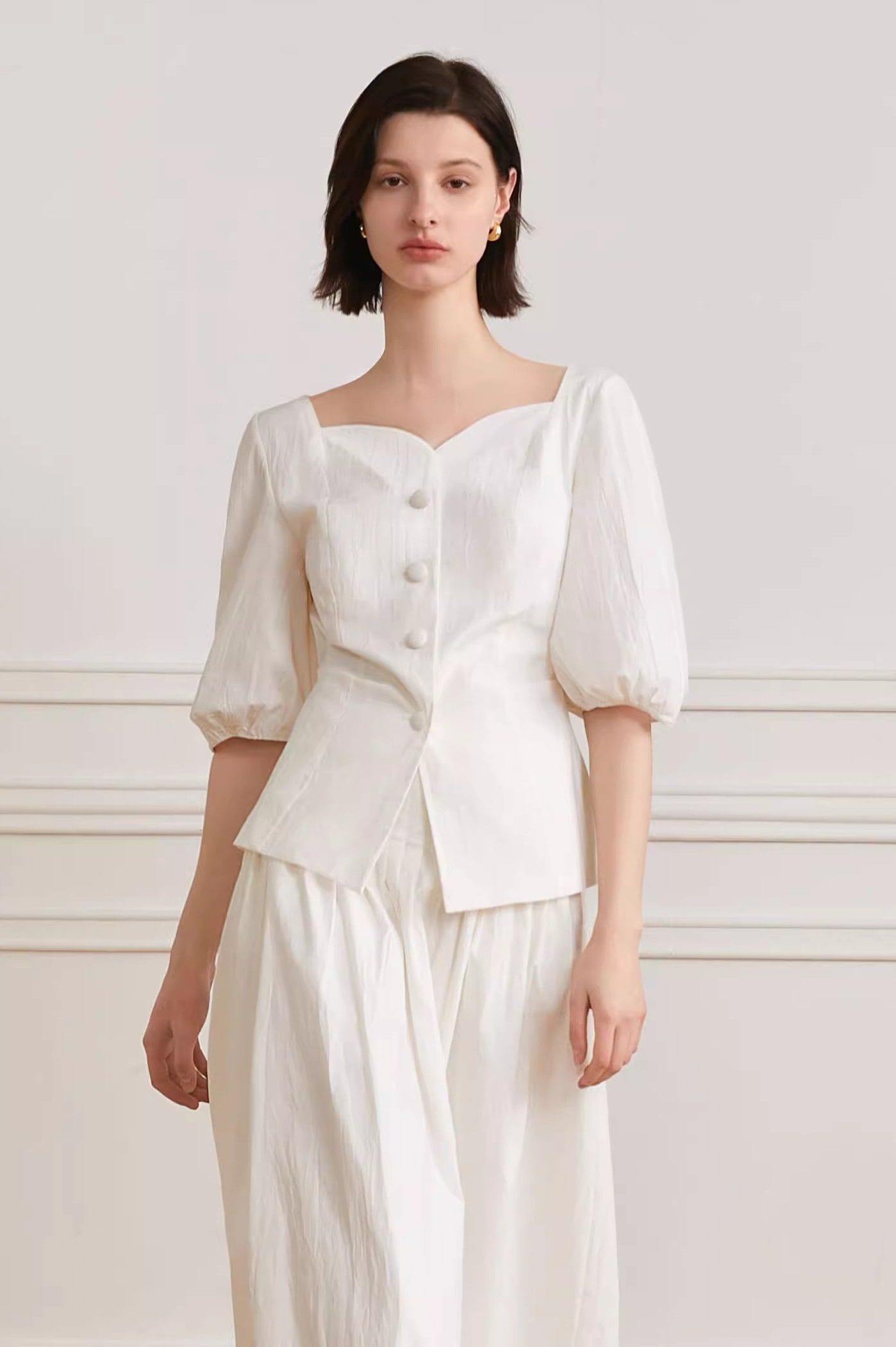 BUBBLE SLEEVE SHIRT