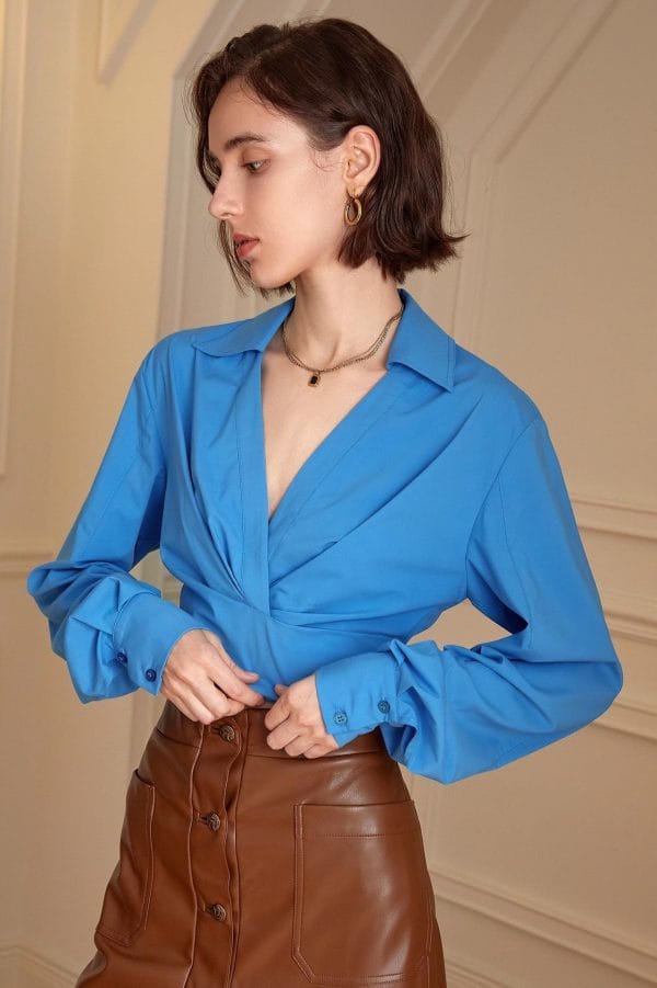 V-NECK LONG SLEEVED SHIRT